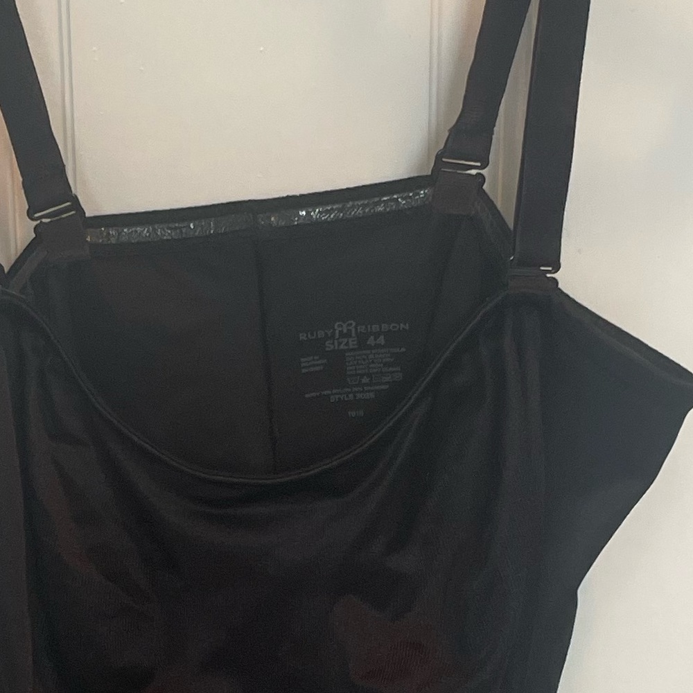 Ruby Ribbon Cami Size 44